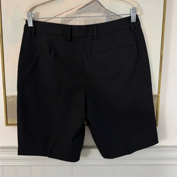 GAP Downtown Bermuda 10” Shorts Black NWT size 8 - Picture 6 of 7